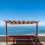 Apartament Beachfront Apartment, 25m From The With Ac And Heating Santa Cruz (Oeste)