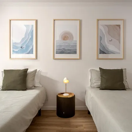 Beachfront Apartment, 25m From The With Ac And Heating Apartamento Santa Cruz (Oeste)