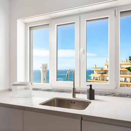 Appartement Beachfront Apartment, 25m From The With Ac And Heating Santa Cruz (Oeste)