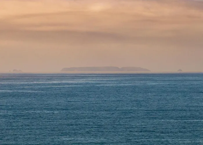 Beachfront Apartment, 25m From The With Ac And Heating * Santa Cruz (Oeste)