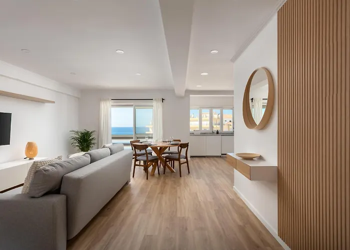 Beachfront Apartment, 25m From The With Ac And Heating * Santa Cruz (Oeste)