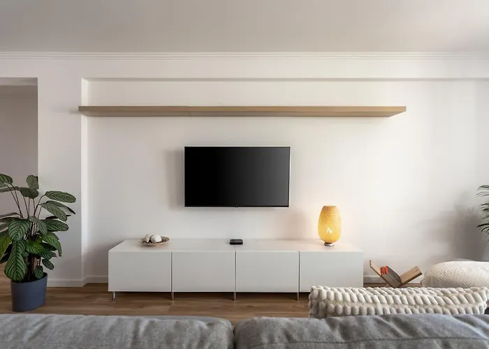 Apartamento Beachfront Apartment, 25m From The With Ac And Heating *